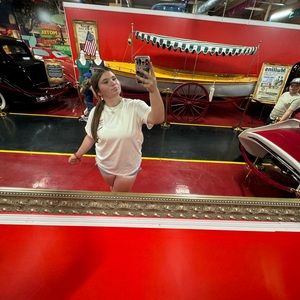 Meet your Posher, Kaydynce